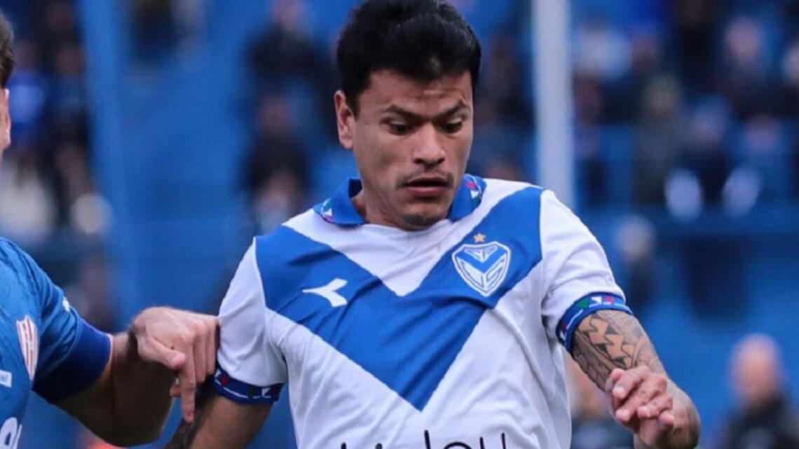 Liga Profesional: el entrerriano Walter Bou, cerca de Lanús