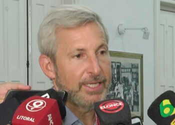 Frigerio afirmó que los empleados públicos “son parte de nuestra prioridad”
