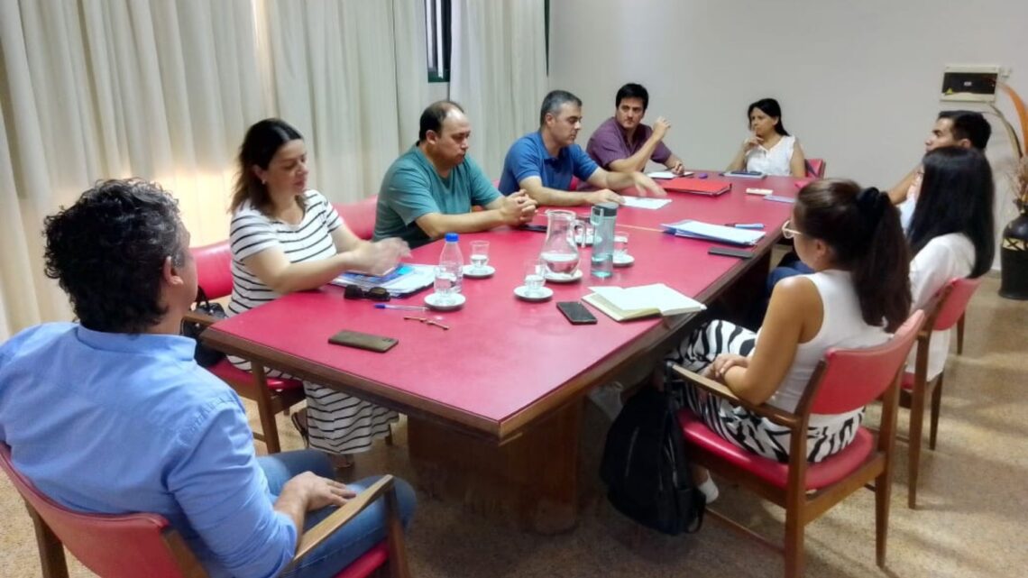 El Intendente Bravo encabezó una importante reunión de trabajo sobre Turismo