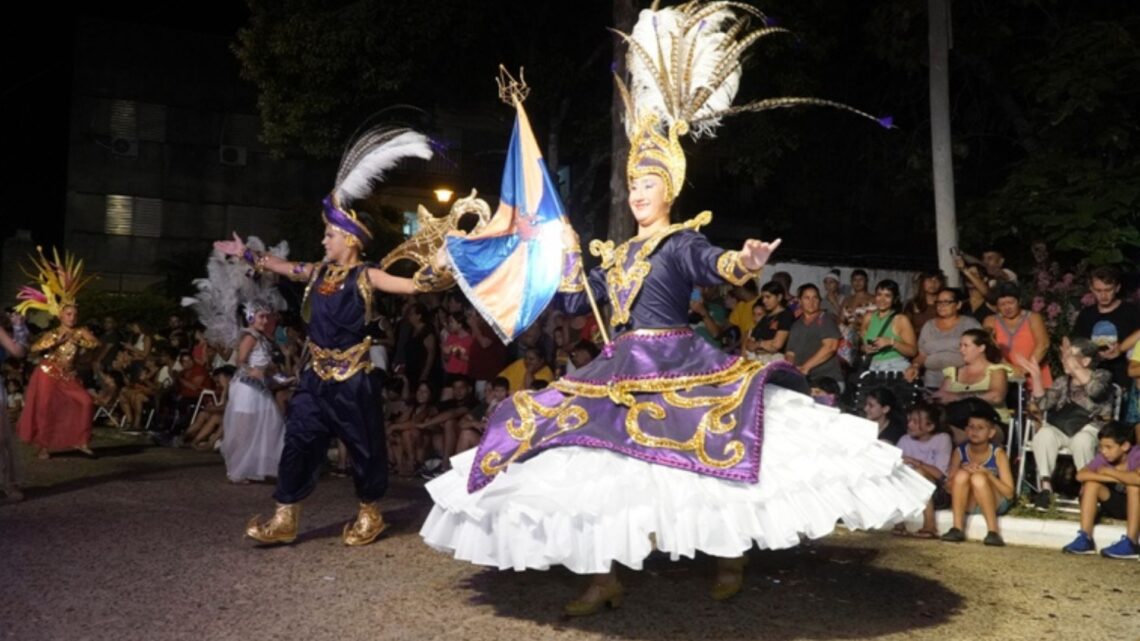 Nuevo desfile de los pequeños duendes