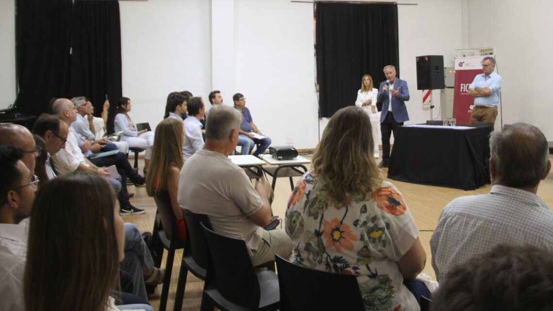 Establecen como prioridad de la obra pública dejar en condiciones los edificios escolares