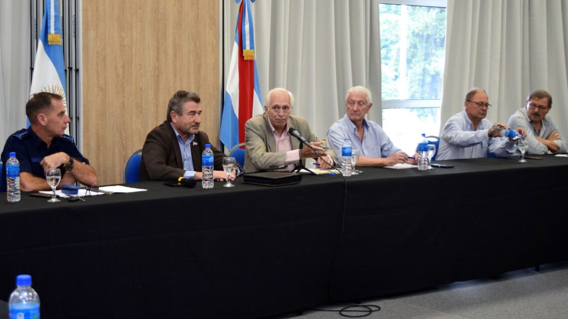 La provincia intensifica tareas para mejorar la calidad de vida y seguridad en zonas rurales