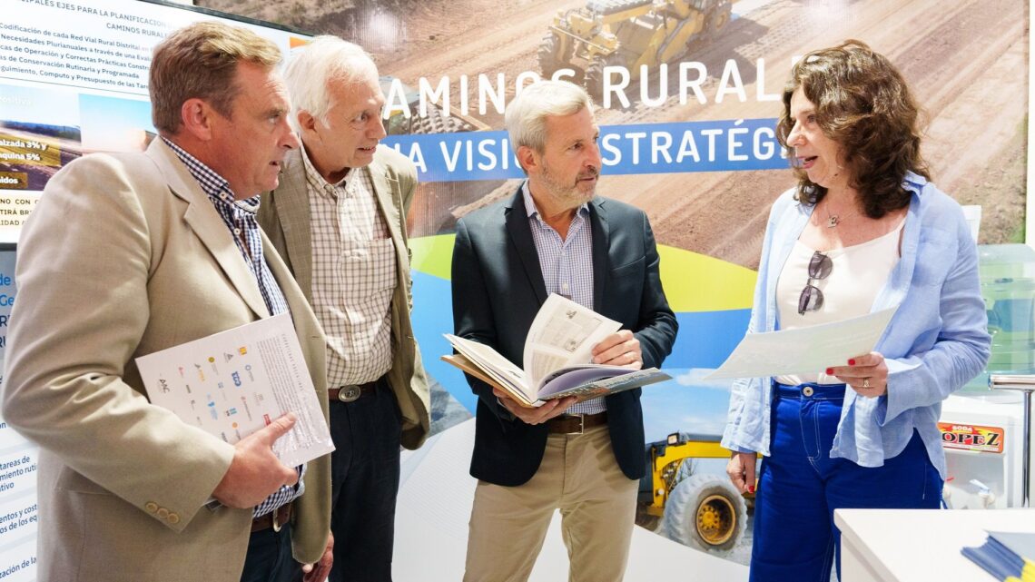 Frigerio acompañó a productores entrerrianos en la ExpoAgro y destacó el rol del campo en la Argentina