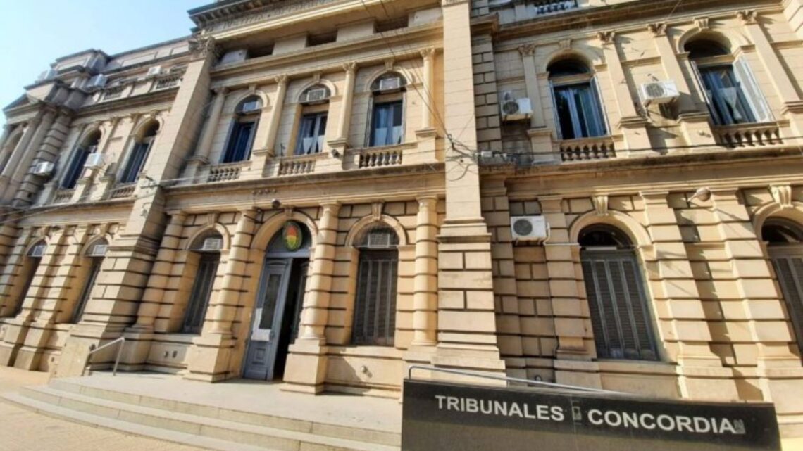 Dos conocidos empresarios se pelearon a golpes de puño y uno de ellos terminó detenido