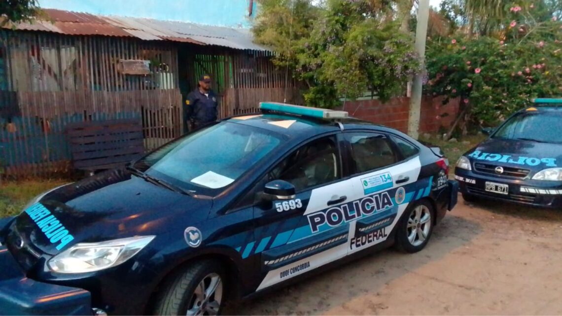 La Policía Federal detuvo a dos personas sindicadas de vender droga el barrio Constitución