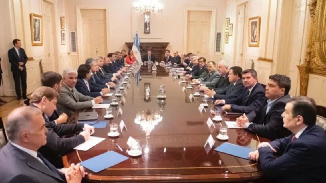 Los principales puntos de la nueva ley Bases que impulsa el Gobierno