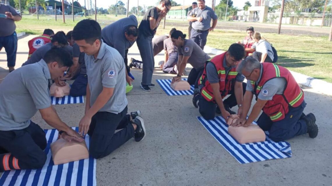 Entrenamiento del personal de la dirección de protección civil y emergencias