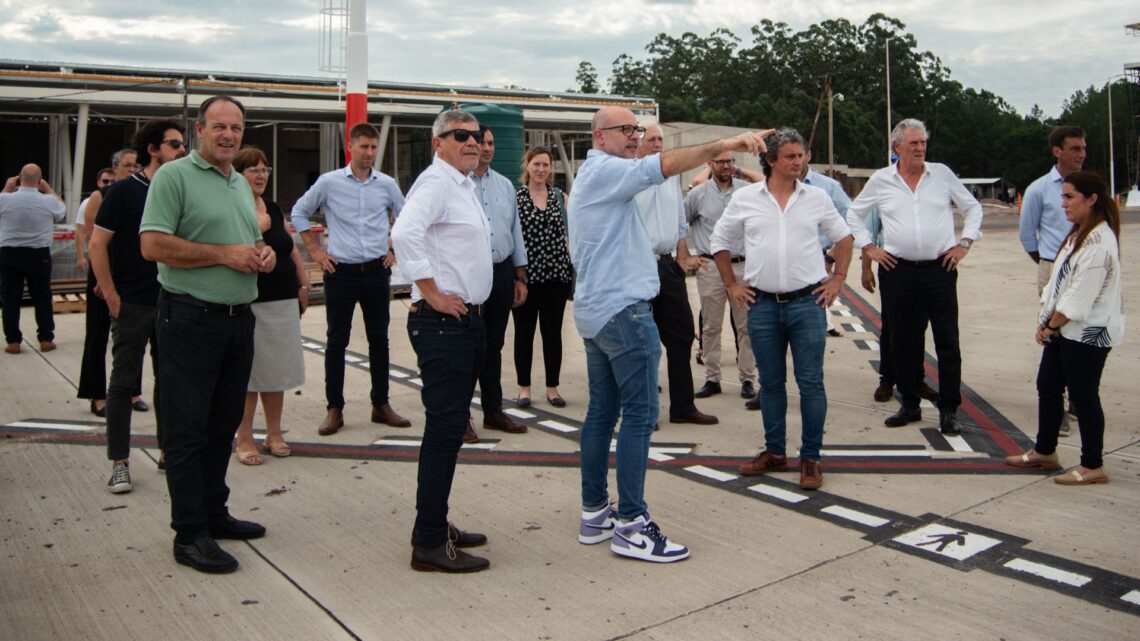 El gobierno e intendentes analizaron el impacto del Aeropuerto Internacional de Concordia para la región de Salto Grande