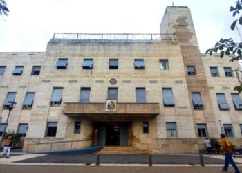 Un segundo celular fue retenido por Fiscalía en la causa por la contratación de asesores de seguros por parte de la Municipalidad