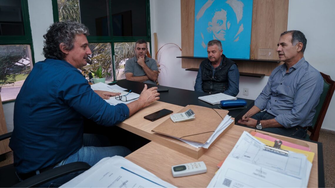 El Intendente Bravo se reunió con el Vocal del ERRTER Mario Toler