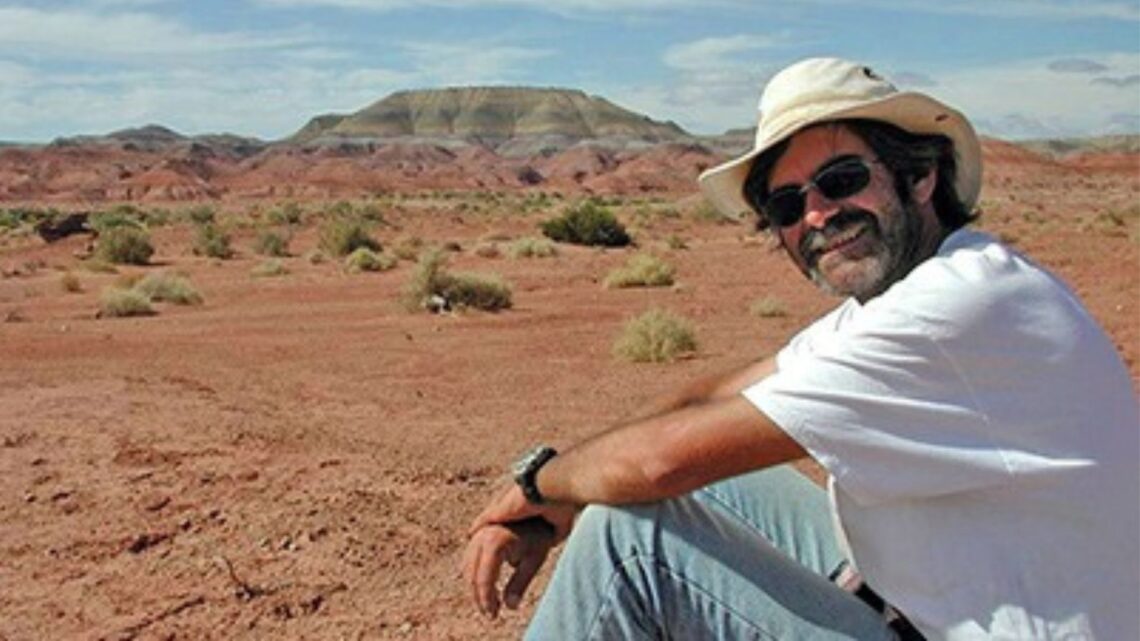 Conferencia “Dinosaurios: lo grande, lo antiguo, lo sorprendente”