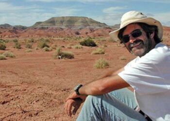 Conferencia “Dinosaurios: lo grande, lo antiguo, lo sorprendente”