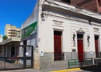 Biblioteca Julio Serebrinsky con horario reducido