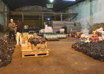 Azcué: “agradecemos a todas las empresas, instituciones y personas que están ayudando a las familias concordienses”