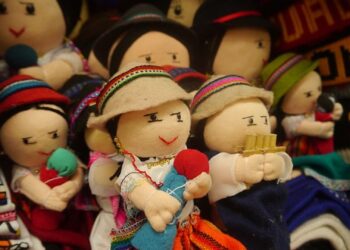 Taller de muñecas artesanales