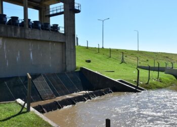 La estación de bombeo de la defensa sur opera de manera normal