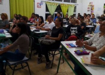 El Intendente Bravo informó sobre las Becas del Programa “Puentes al Trabajo” para estudiantes de Turismo y Gestión de Servicios