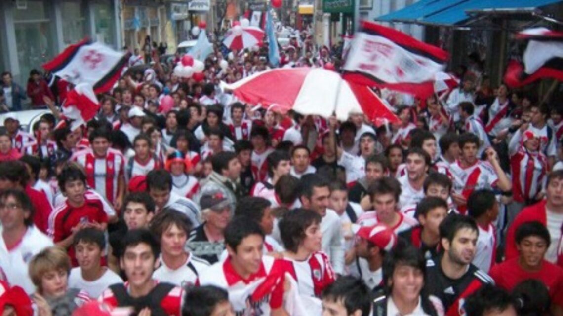 Con una gran caravana, los hinchas de River celebrarán el 123° aniversario