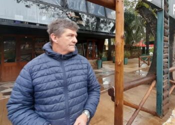 Concordia: «Polaco» Llanes a pesar de las lluvias destaca el trabajo de limpieza en la Costanera