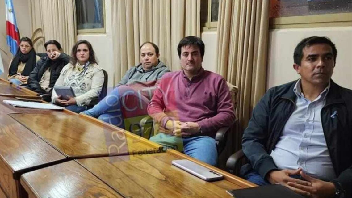 El Concejo Deliberante en Comisión se reunió con el Equipo Técnico de CAFESG por el Proyecto “Readecuación Vial Ruta 44, Acceso a Federación”