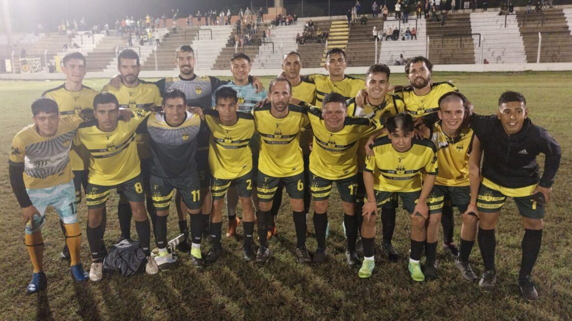 Comunicaciones venció a Unión y no le pierde pisada a La Bianca