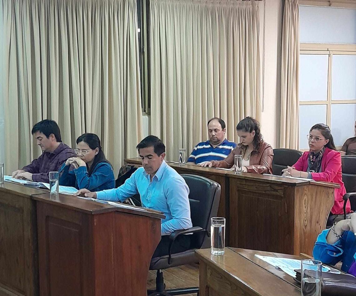 H.C.D. Federación: El Bloque Justicialista aprobó Ordenanza que modifica la habilitación, localización y funcionamiento de mini mercados, autoservicio, supermercados, y grandes superficies y le la posibilidad para que el «Súper Coco» pueda abrir su nueva sucursal