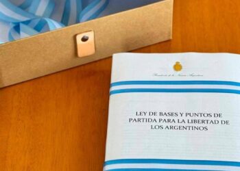 Se promulgó la ley Bases y el Paquete Fiscal