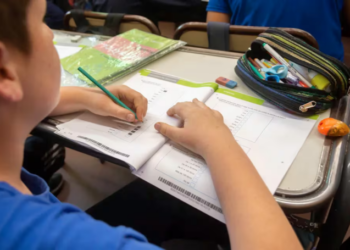 Entre Ríos y 11 provincias vuelven a las aulas este lunes