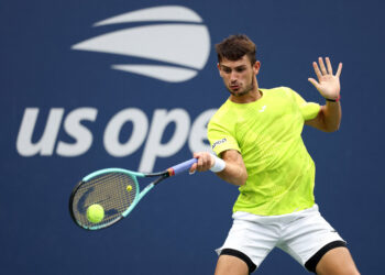 US Open: Etcheverry y Comesaña van por la hazaña para obtener su pasaje a los octavos de final