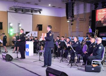 EMOTIVA FUNCIÓN DE GALA POR LOS 150 AÑOS DE LA ESCUELA N° 42 “GENERAL BELGRANO”