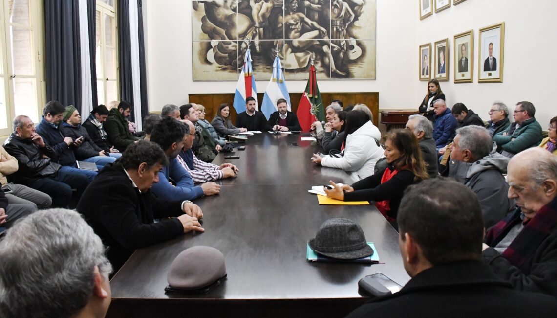 EL INTENDENTE AZCUÉ CONFIRMÓ QUE EL 17 DE AGOSTO SE FIRMA EL PACTO DE JULIO