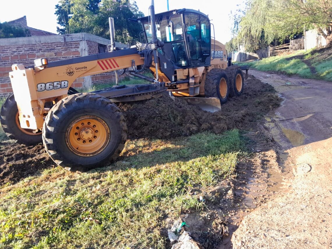 PROGRAMA DE ARREGLO Y BACHEO DE CALLES
