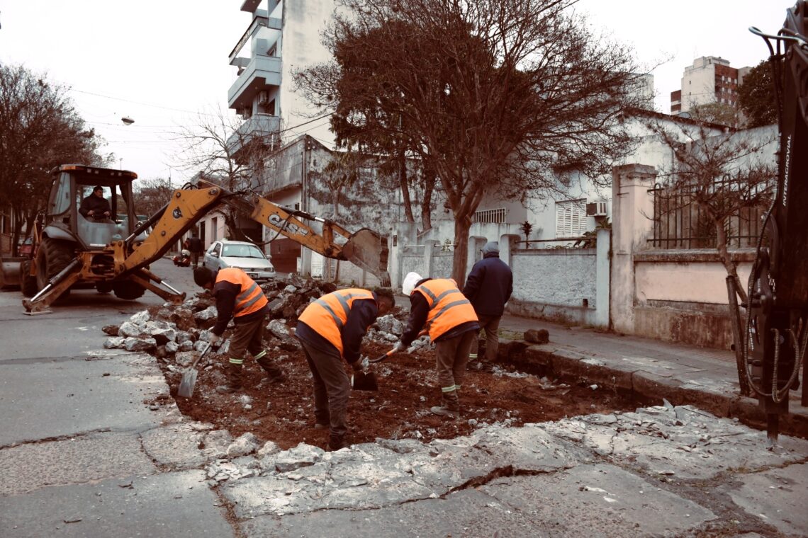 PROGRAMA DE ARREGLO Y BACHEO DE CALLES