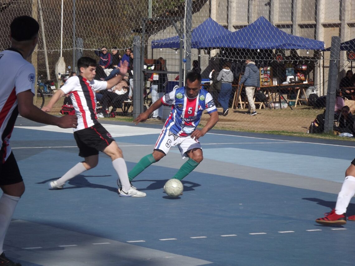 LA C20 TIENE LOS FINALISTAS. EN MUJERES ARRANCARON LAS SEMIS Y EN VARONES SE CONOCIERON LOS SEMIFINALISTAS