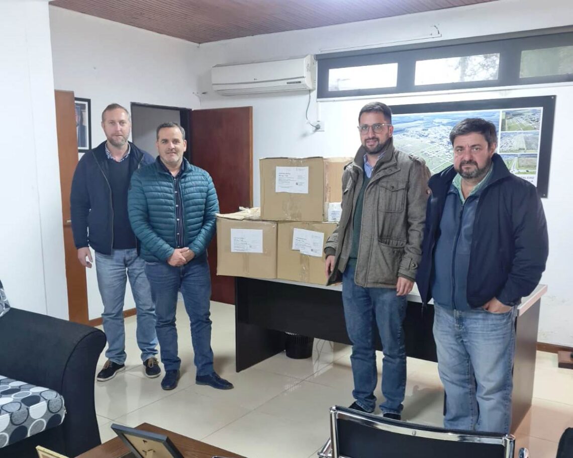 LA MUNICIPALIDAD DE CONCORDIA DONÓ MEDICAMENTOS A LOS MUNICIPIOS DE LA CRIOLLA Y LOS CHARRÚAS