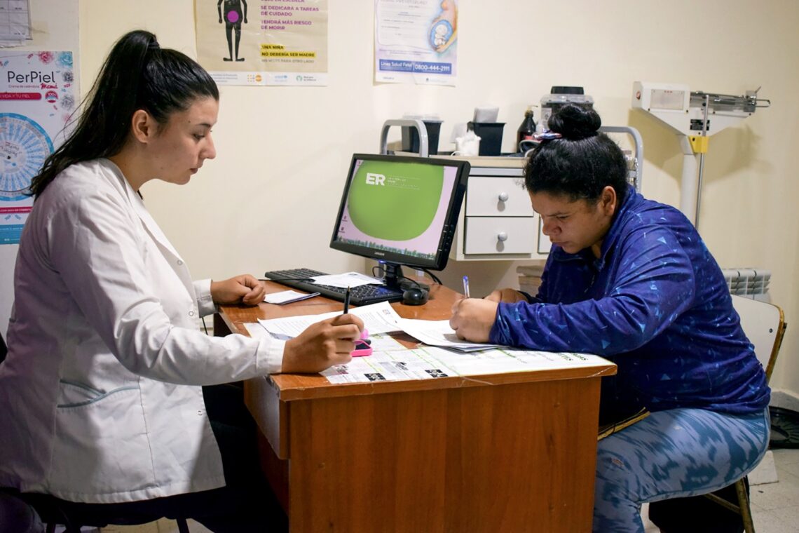 Las personas que amamantan deben realizarse controles ginecológicos y de salud integral