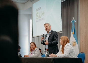 Frigerio lanzó el programa Su+ Autonomía para acompañar a jóvenes vinculados al Copnaf