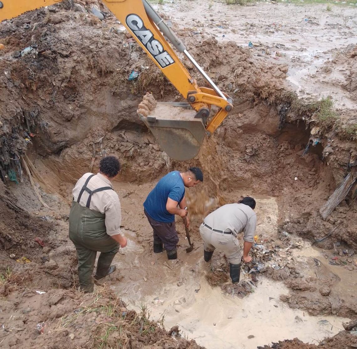 OBRAS SANITARIAS FINALIZÓ CON ÉXITO LA REPARACIÓN DEL ACUEDUCTO ROCA