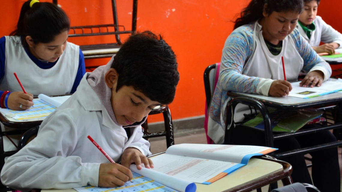 Padres Organizados reclama medidas para revertir la crisis educativa