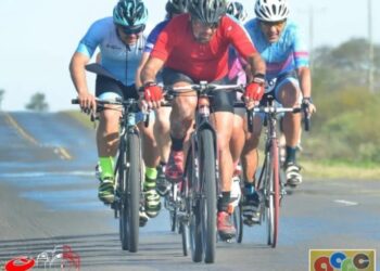 SE CORRE EN FEDERAL LA QUINTA FECHA DEL DUATLON JEEP