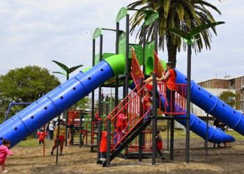 LOS VECINOS DE CONCORDIA PUEDEN ELEGIR EN QUÉ PLAZA QUIEREN QUE SE INSTALEN MANGRULLOS INFANTILES