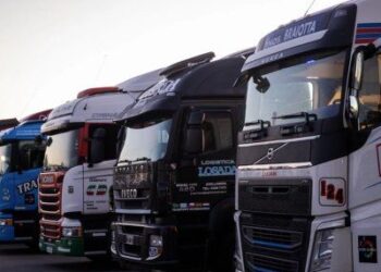 El Gobierno desreguló el transporte de cargas