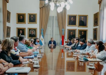 El gobierno y docentes destacaron la voluntad de diálogo y volver a trabajar en conjunto