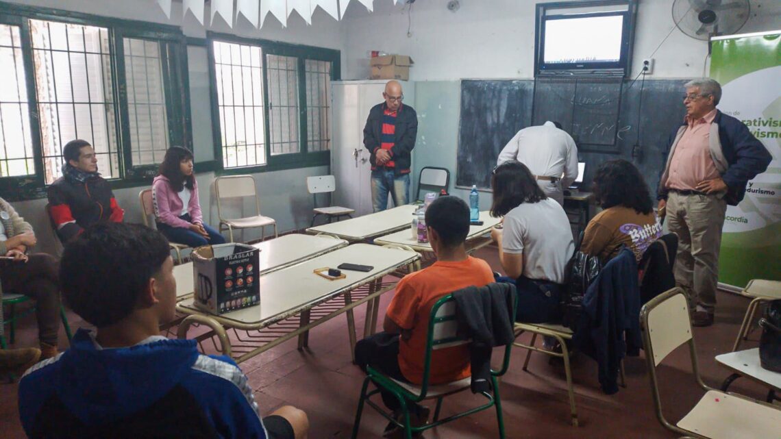 COMENZÓ EL CICLO DE CAPACITACIONES EN EMPRENDEDURISMO PARA ALUMNOS DEL ÚLTIMO AÑO DE ESCUELAS SECUNDARIAS