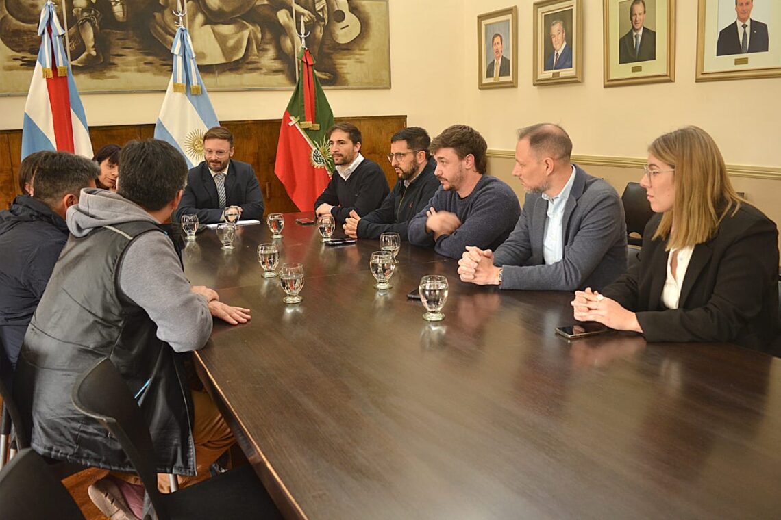 Trabajan en la implementación de programas de economía circular y economía social en el territorio