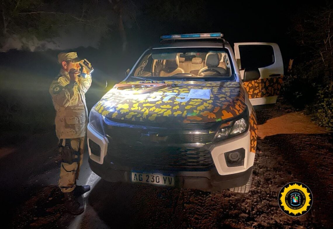 GUALEGUAYCHÚ – EN OPERATIVO EN CAMINO ROJAS Y RUTA 16, IDENTIFICAN A DOS PERSONAS Y SECUESTRAN UN ARMA DE FUEGO Y CARTUCHERIA POR EL DELITO DE TENENCIA ILEGAL