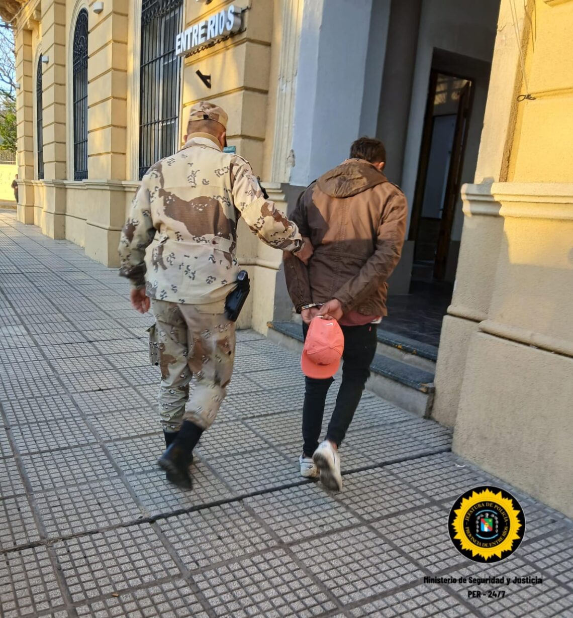 LA BRIGADA DE CONCORDIA SECUESTRA DOS EQUINOS DENUNCIADOS COMO SUSTRAIDOS