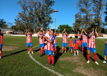 Victoria derrotó a Alberdi y Libertad le ganó bien a Cosmos