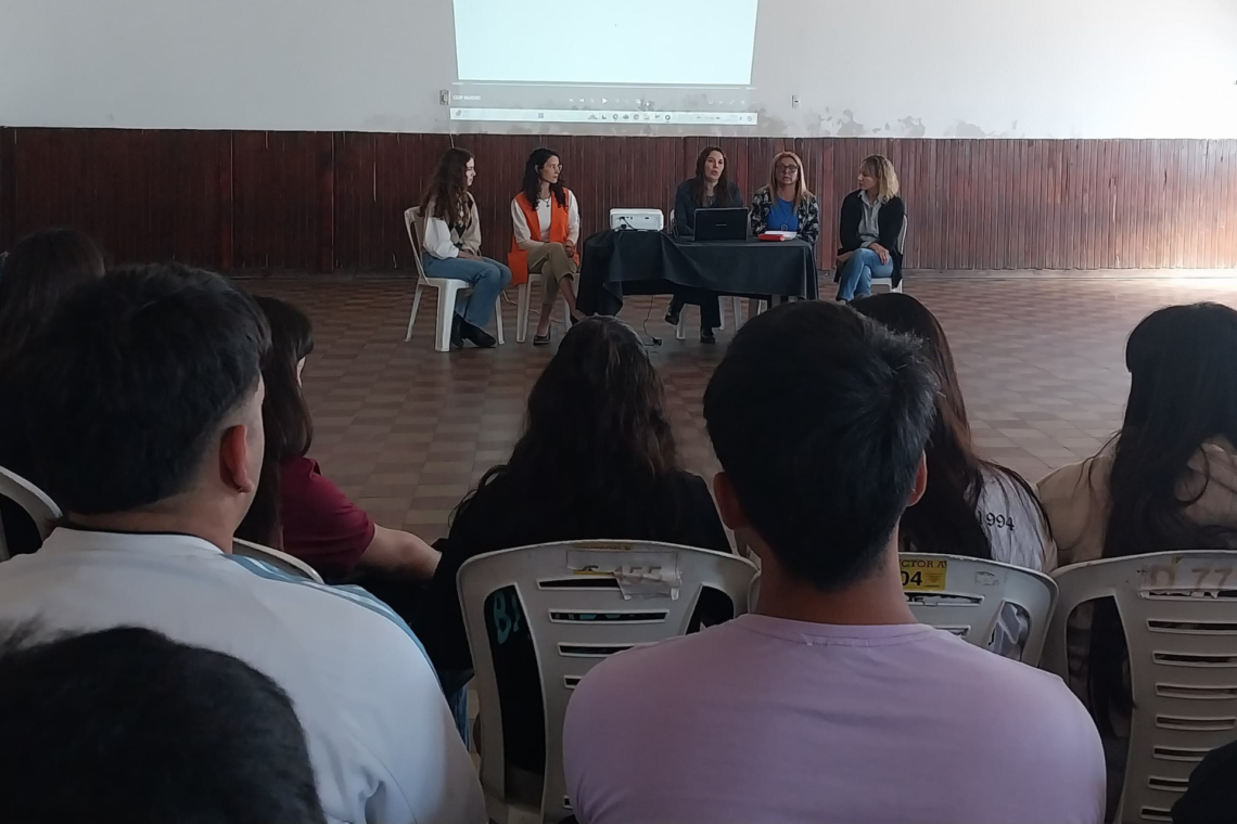 Copnaf presentó el Programa Su+ Autonomía en Feliciano con el primer taller de economía social