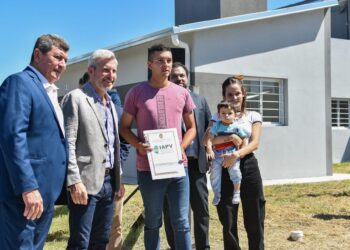 IAPV tiene en marcha más de 400 soluciones habitacionales